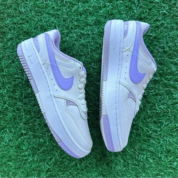 Nike Gamma Force Pale Ivory / Lilac Bloom - Picture 5 of 10